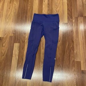 Electric blue Lululemon leggings. Size 6.